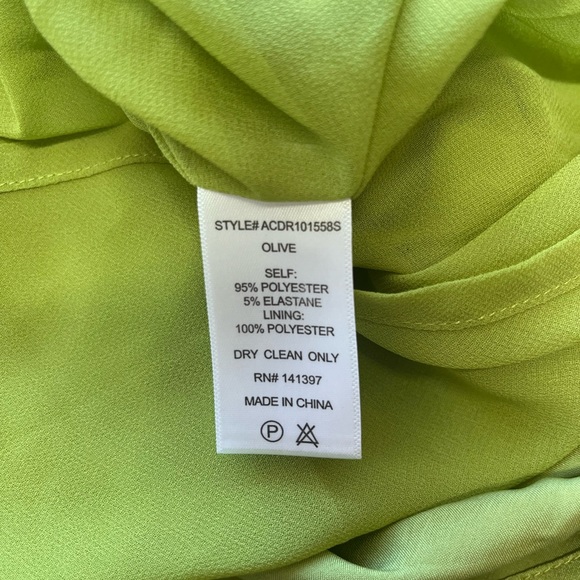 ASTR the label MARIELA green SATIN MIDI DRESS size medium - Picture 8 of 10